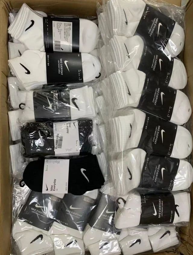 Wholesale Socks Pallet Lot - Mixed Styles & Sizes